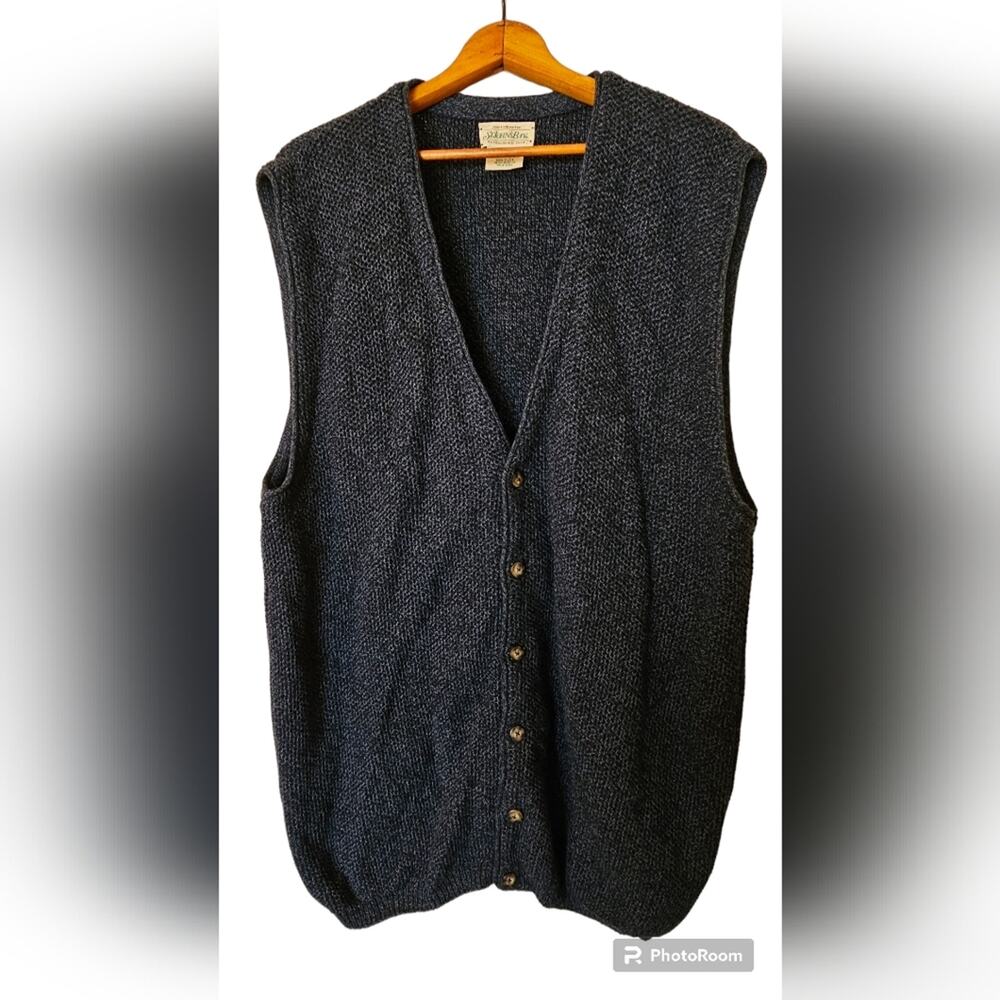 St. John's Bay LXT mens blue vest, button-down, never used, great shape. Vintage